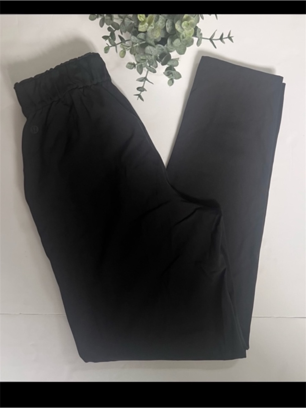 Lululemon Keep Moving Pant Black Size 2